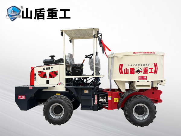 混凝土攪拌運(yùn)輸車使用注意事項(xiàng)有哪些？